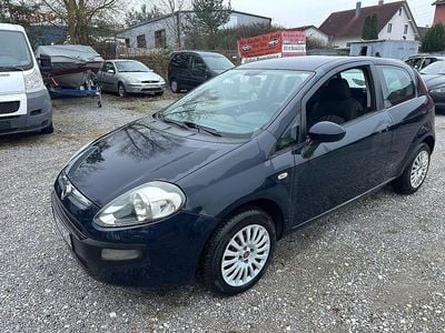 Gebraucht Fiat Punto Pop 69 PS (50 kW) 2011 Blau Kleinwagen
