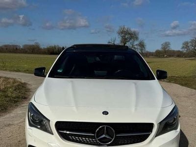 Mercedes CLA200