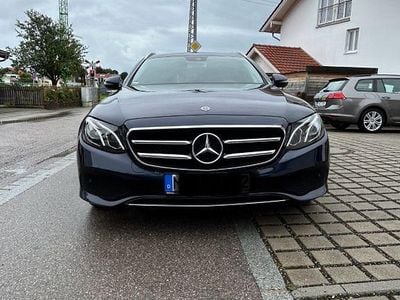 Mercedes E220