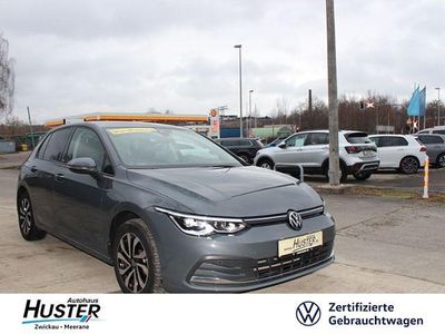 Gebraucht VW Golf VIII Active 150 PS (110 kW) 2022 Delfingrau metallic 7120 (metallic) Limousine