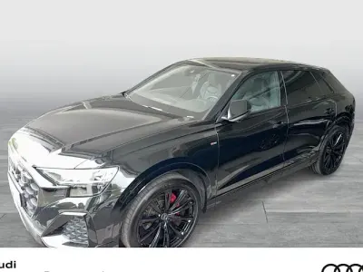 Gebraucht Audi Q8 Ambiente 286 PS (210 kW) 2025 Schwarz SUV