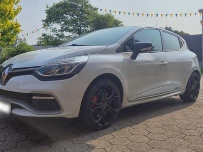 Gebraucht Renault Clio IV R.S. 200 PS (147 kW) 2015 Weiß Kleinwagen
