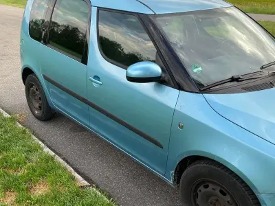 Gebraucht Skoda Roomster 86 PS (63 kW) 2010 Blau Van / Kleinbus