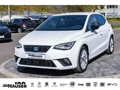Gebraucht Seat Ibiza FR 116 PS (85 kW) 2024 Nevada weiss Kleinwagen