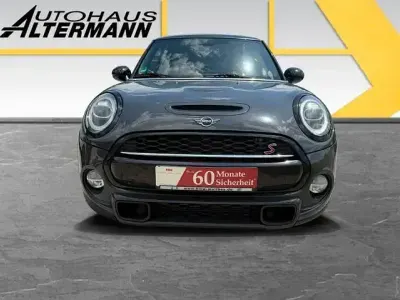 Gebraucht Mini Cooper S 192 PS (141 kW) 2019 Grau Kleinwagen