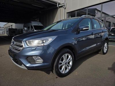Gebraucht Ford Kuga 150 PS (110 kW) 2019 Blau (metallic) SUV