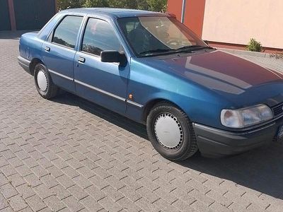 Usata Ford Sierra 120 CV (88 kW) 1993 Blu Berlina