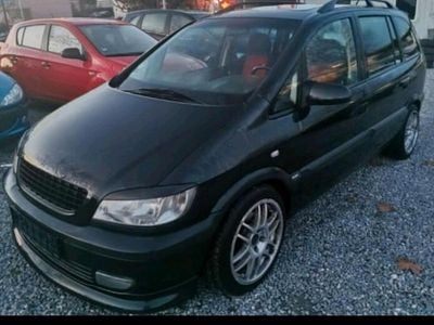 Second-hand Opel Zafira 115 CP (84 kW) 1999 Negru Monovolum