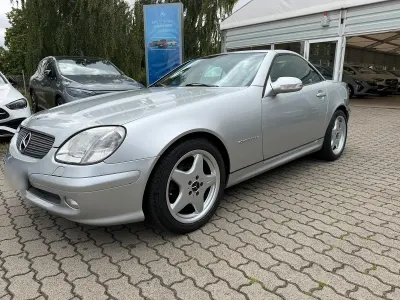 Gebraucht Mercedes SLK230 197 PS (144 kW) 1999 Silber Cabrio