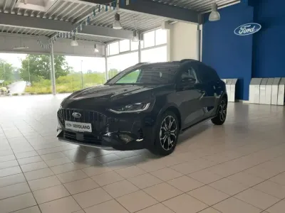 Gebraucht Ford Focus Active X 125 PS (91 kW) 2023 Agate black metallic Limousine