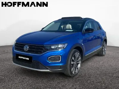 Käytetty VW T-Roc Style 150 HP (110 kW) 2019 Sininen Katumaasturi