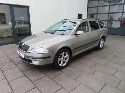 Gebraucht Skoda Octavia Elegance 140 PS (102 kW) 2008 Beige Limousine