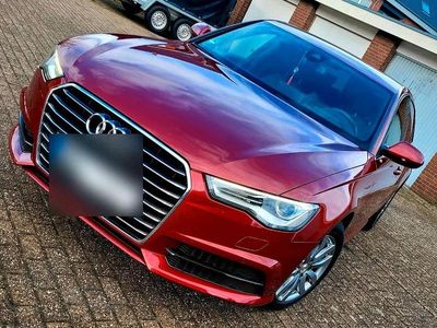 Gebraucht Audi A6 190 PS (139 kW) 2017 Rot Limousine