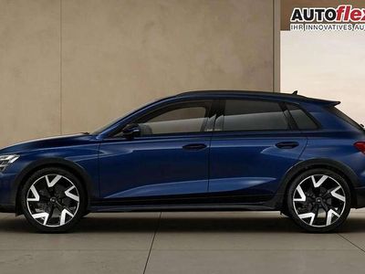Navarrablau metallic Neu 2025 Audi A3 SUV | 40.051 €