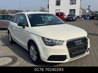 Gebraucht Audi A1 Attraction 122 PS (89 kW) 2011 Weiß Kleinwagen