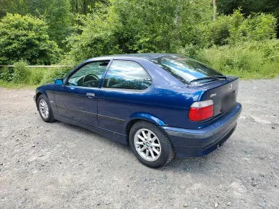 Gebraucht BMW 316 105 PS (77 kW) 2000 Blau Limousine