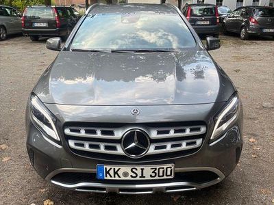 Mercedes GLA180