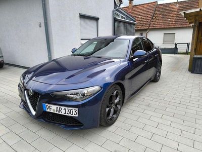 Gebraucht Alfa Romeo Giulia 179 PS (131 kW) 2017 Blau Limousine