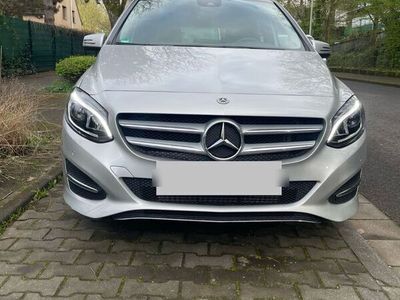 gebraucht Mercedes B200 Automatik; Urban