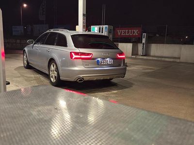 Silber Gebraucht 2016 Audi A6 Allroad Kombi | 20.999 € (Etwas zu teuer)
