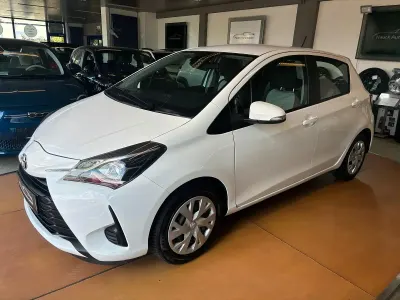 Gebraucht Toyota Yaris Comfort 72 PS (52 kW) 2019 Weiß Limousine