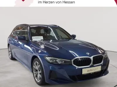 Gebraucht BMW 318 Sport Line 150 PS (110 kW) 2023 Blau Kombi