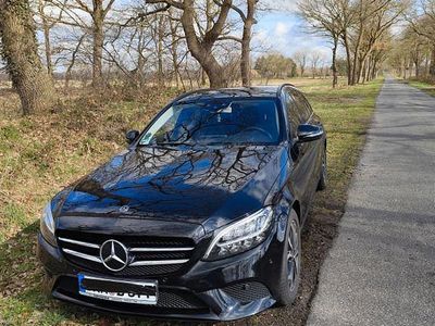 Gebraucht Mercedes C200 Avantgarde 160 PS (117 kW) 2019 Schwarz Kombi