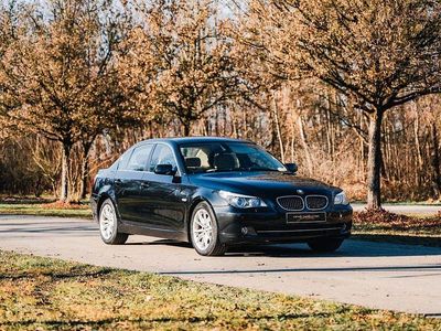 Schwarz Gebraucht 2007 BMW 550 Limousine | 28.990 €