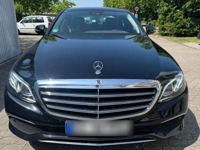 Mercedes E200