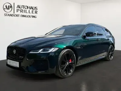 Gebraucht Jaguar XF Sportbrake R-Dynamic 204 PS (150 kW) 2024 British racing green Kombi