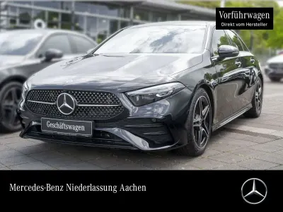Gebraucht Mercedes A200 AMG 163 PS (119 kW) 2025 Schwarz Limousine