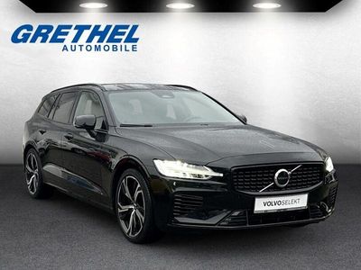 Schwarz Gebraucht 2022 Volvo V60 Plus Kombi | 33.980 € (Fairer Preis)