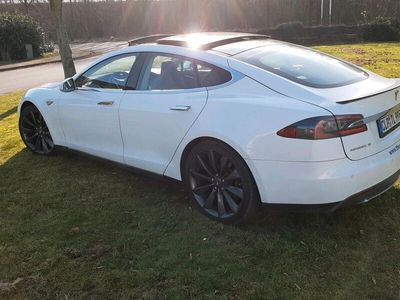 gebraucht Tesla Model S mit Free Supercharging !!