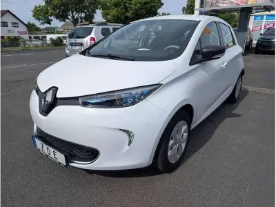 Gebraucht Renault Zoe Life 42 kW (58 PS) 2019 Gletscherweiss Kleinwagen