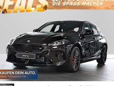 Nuova BMW M135 300 CV (220 kW) 2026 Nero Utilitaria