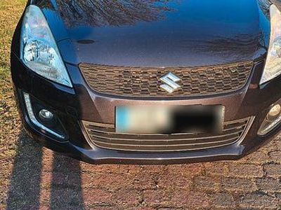 Gebraucht Suzuki Swift Comfort 94 PS (69 kW) 2015 Schwarz Kleinwagen