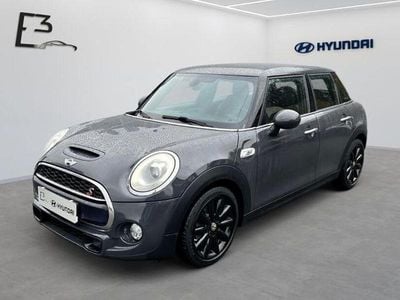 Usado Mini Cooper S Chili 192 HP (141 kW) 2018 Cinzento Citadino