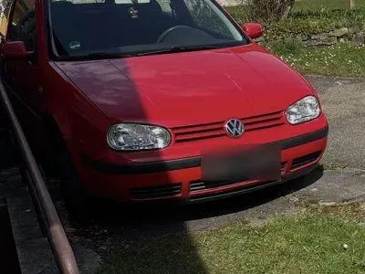 Gebraucht VW Golf IV 105 PS (77 kW) 2001 Rot Limousine