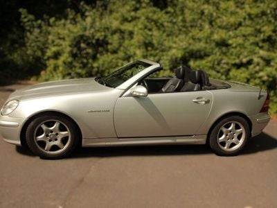 Mercedes SLK230