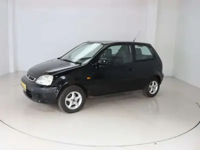 Usata Honda Logo 65 CV (47 kW) 2000 Nero Utilitaria