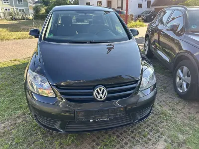 Gebraucht VW Golf V Comfortline 102 PS (75 kW) 2007 Limousine