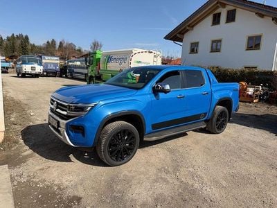 Gebraucht VW Amarok Aventura 243 PS (178 kW) 2024 Blau Pickup