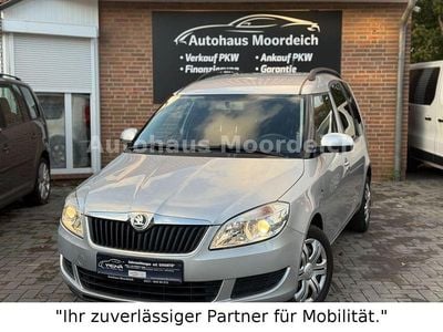 Silber Gebraucht 2014 Skoda Roomster Plus Edition Van / Kleinbus | 8.499 € (Etwas zu teuer)