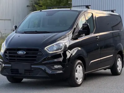 Gebraucht Ford Transit Custom 105 PS (77 kW) 2019 Schwarz Limousine