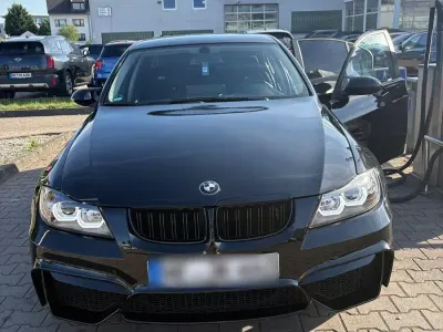 Gebraucht BMW 318 M Sport 129 PS (94 kW) 2007 Schwarz Limousine