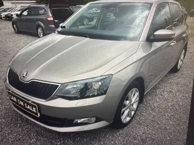 Gebraucht Skoda Fabia Joy 90 PS (66 kW) 2016 Beige Limousine