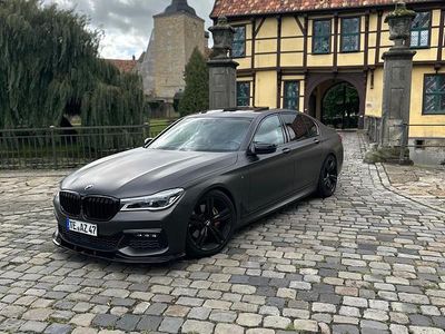 Gebraucht BMW 730 M Sport 265 PS (194 kW) 2016 Grau Limousine