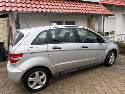 Mercedes B170