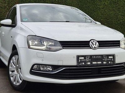 Gebraucht VW Polo 90 PS (66 kW) 2015 Weiß Kleinwagen