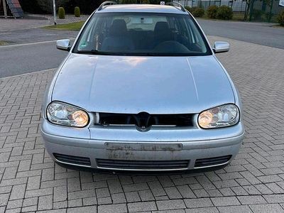 VW Golf IV